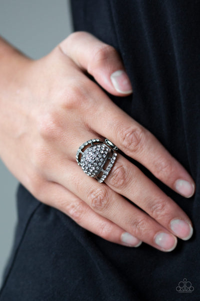 Paparazzi The Seven-FIGURE Itch - Black & Rhinestone Ring **ONE LEFT**