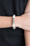 Paparazzi Upper Manhattan - Silver and Pearl Bracelet